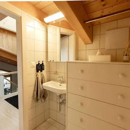 Victoria's - Luxurious Penthouse