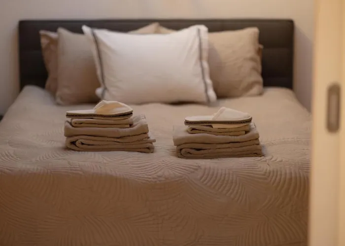 Victoria's - Luxurious Penthouse *