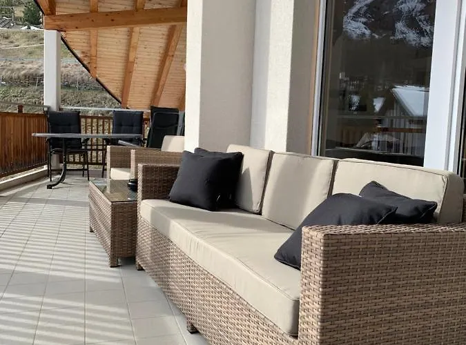 Victoria's - Luxurious Penthouse