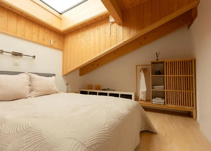 Victoria's - Luxurious Penthouse