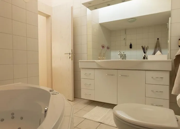 Victoria's - Luxurious Penthouse