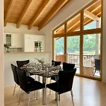 Victoria's - Luxurious Penthouse アパート サース フェー