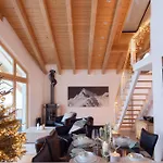 Victoria's - Luxurious Penthouse アパート *